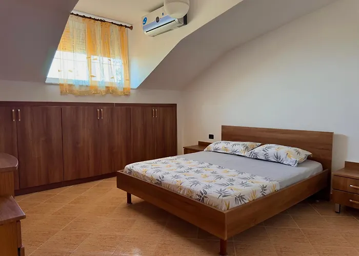 Apartment Gridi's Coastal Escape *